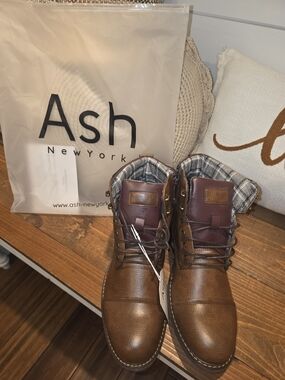 Ash Men’s Brown Leather Lace-Up Boots with Dark Brown Collar